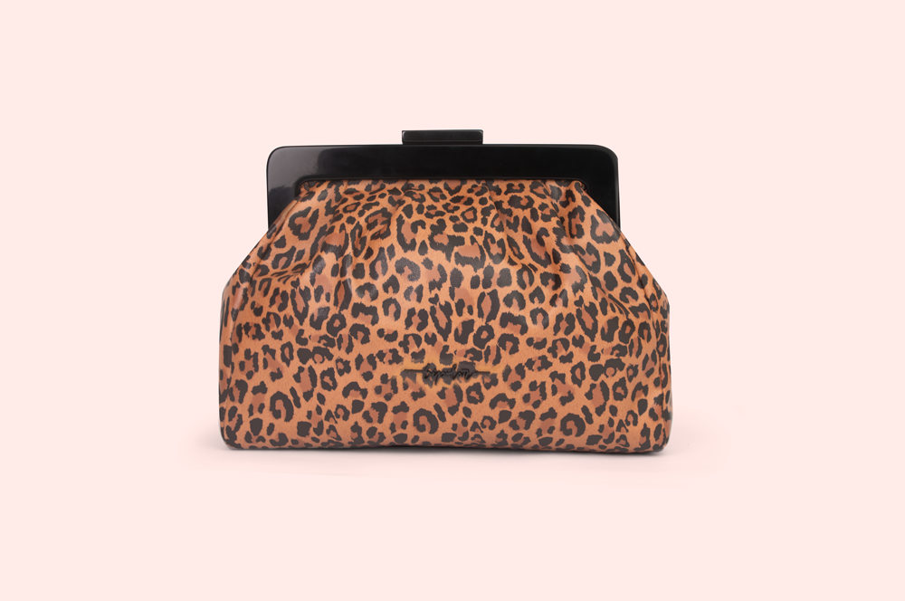 COIN CLUTCH